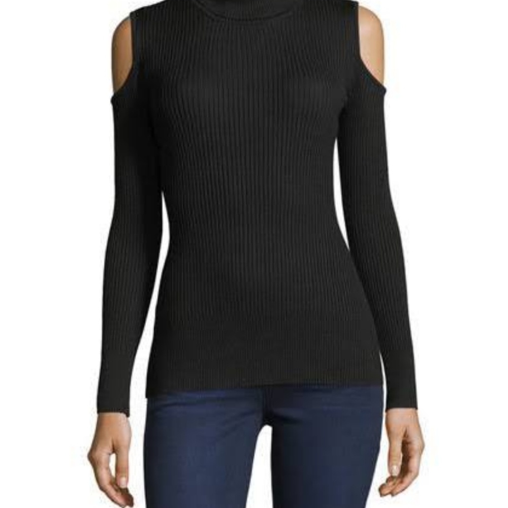 Sweet Romeo black ribbed turtle neck